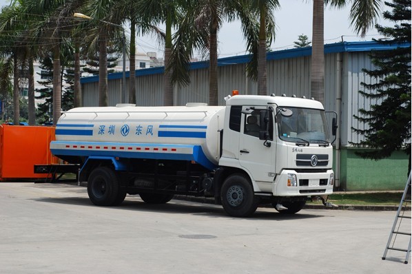 東風天錦10噸灑水車 東風天錦10噸灑水車