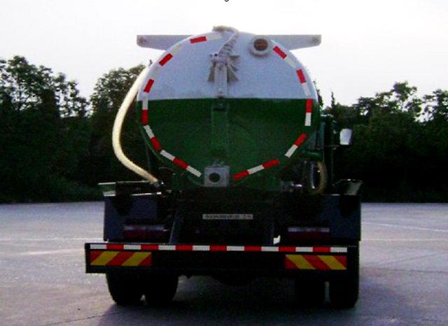東風(fēng)勁諾沼氣池吸污車 東風(fēng)勁諾沼氣池吸污車