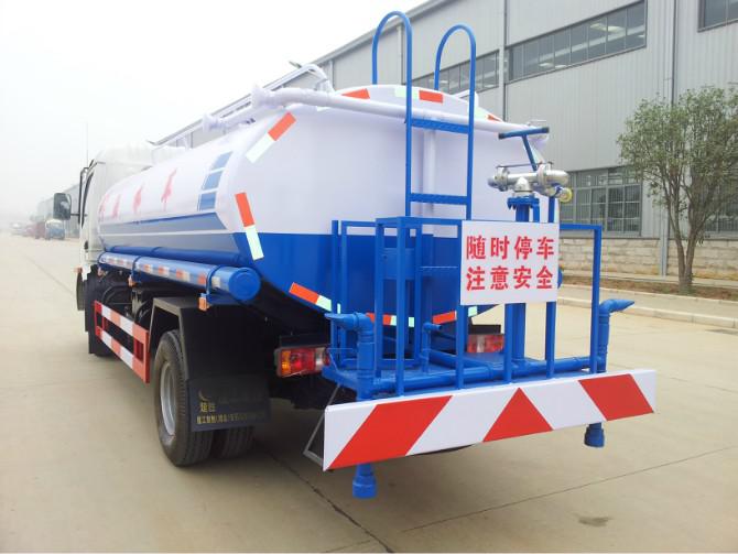 東風灑水車 東風灑水車