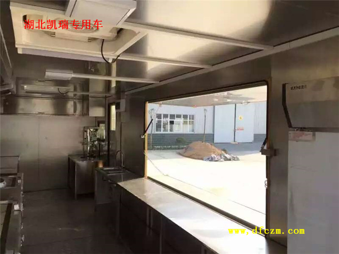 天錦炊事車領(lǐng)餐窗口 天錦炊事車領(lǐng)餐窗口