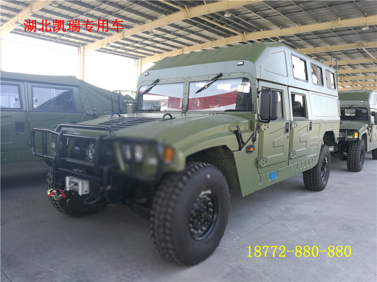 東風猛士10人運兵車 東風猛士10人運兵車