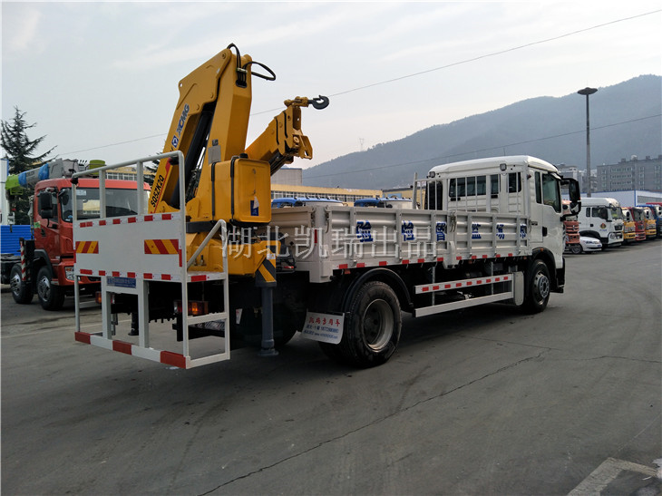 明光計量所計量檢衡車(右后) 明光計量所計量檢衡車(右后)