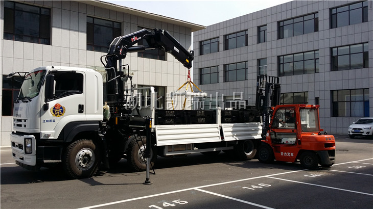即將裝卸完成的檢衡車砝碼狀態 即將裝卸完成的檢衡車砝碼狀態